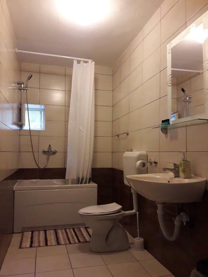Guest House Olbina Кореница Экстерьер фото