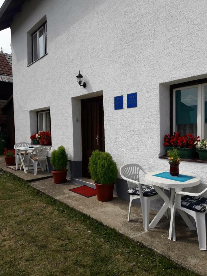 Guest House Olbina Кореница Экстерьер фото